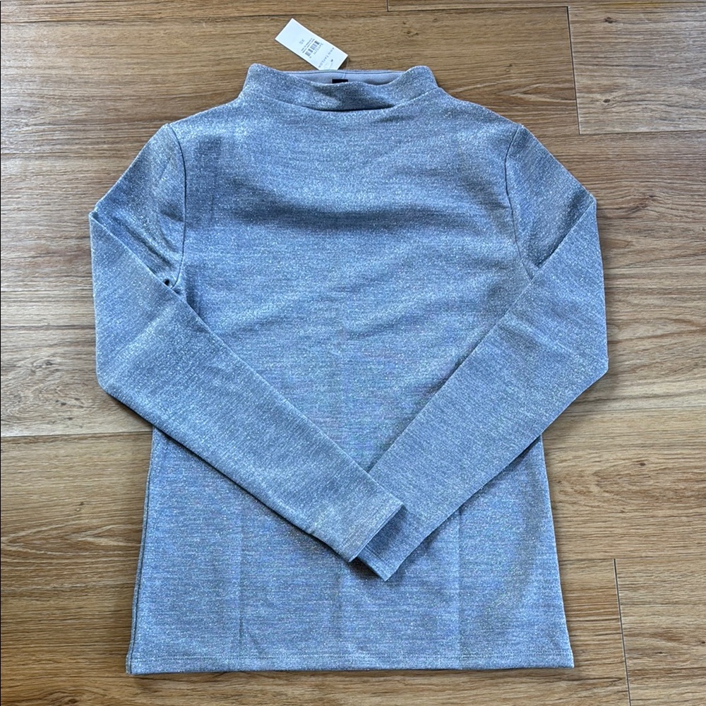 Ann Taylor Gray Turtleneck Top
